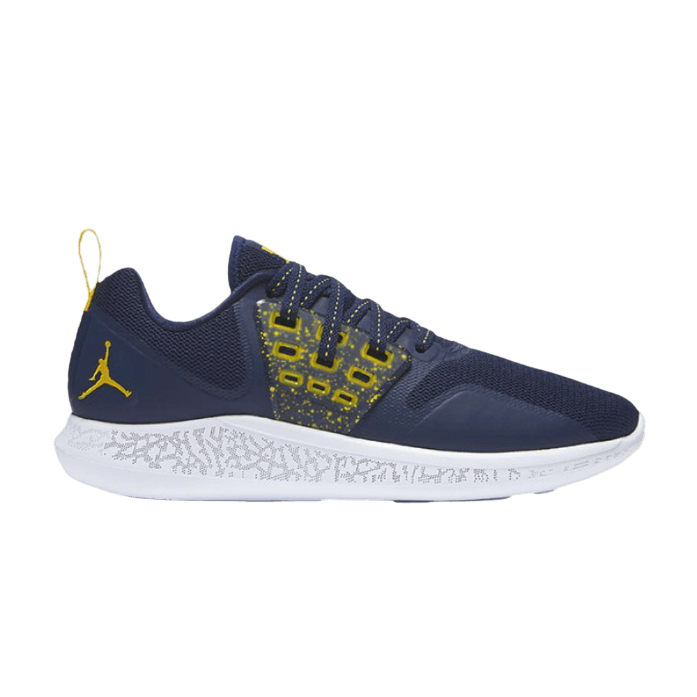 jordan-grind-michigan-wolverines-aa4302-411