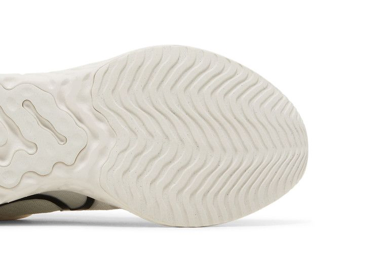react-miler-3-phantom-light-bone-dd0490-004_04