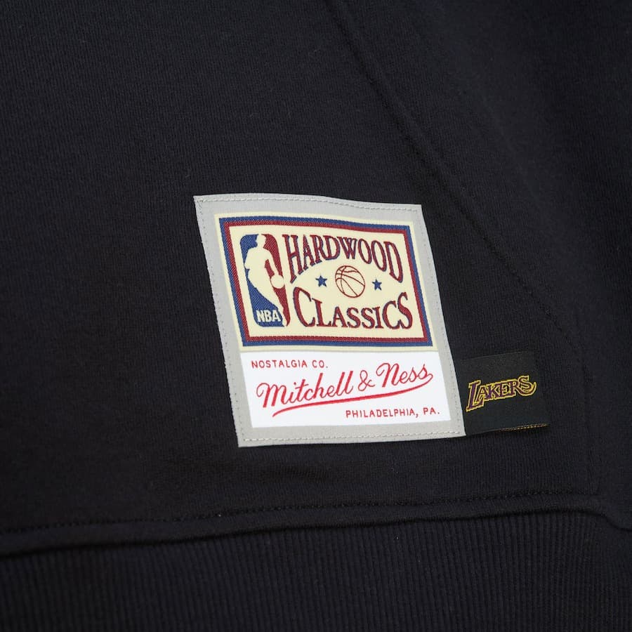 Худи Mitchell & Ness Black Los Angeles Lakers Big Face 7.0 Pullover Hoodie