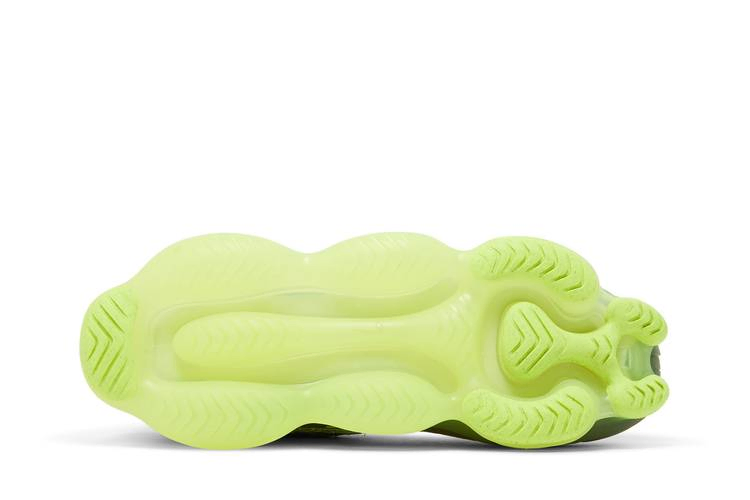 air-max-scorpion-flyknit-cargo-khaki-volt-dj4701-300_03