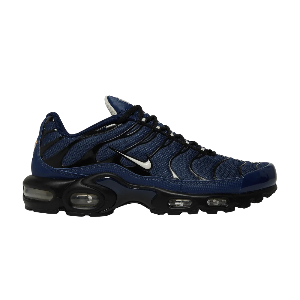 Krossovki-Nike-Air-Max-Plus-Midnight-Navy