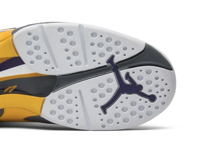 Krossovki-Air-Jordan-8-Retro-Kobe-Bryant-PE-4