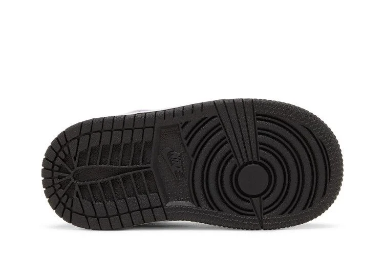 Krossovki-Air-Jordan-1-Mid-SE-TD-Zen-Master-3