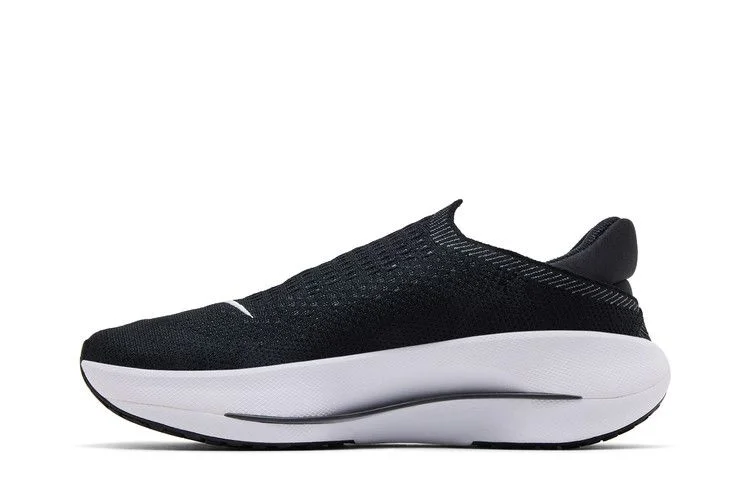 Krossovki-Nike-Wmns-Reina-EasyOn-Black-White-2