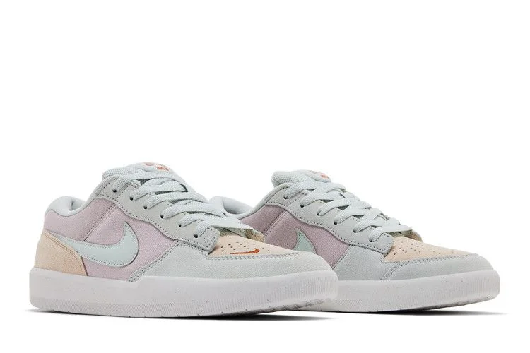 Krossovki-Nike-Force-58-SB-Easter-7