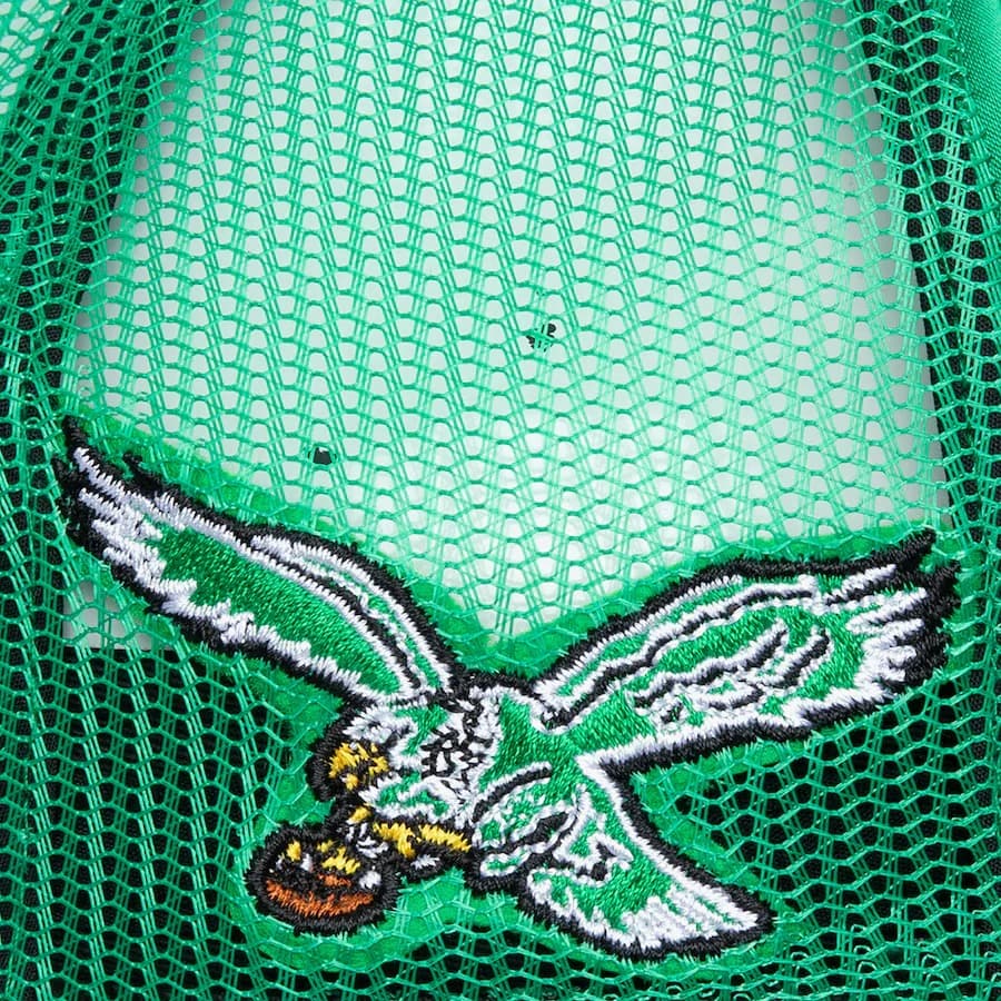 Бейсболка Mitchell & Ness Midnight Green Philadelphia Eagles Satin Snapback Trucker Hat
