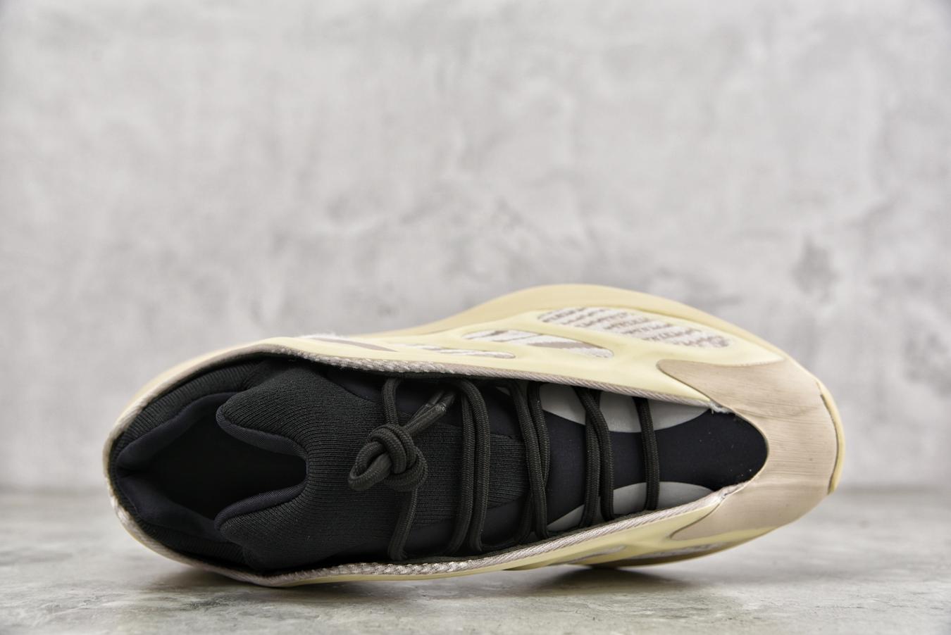 adidas-Yeezy-700-V3-Azael-3