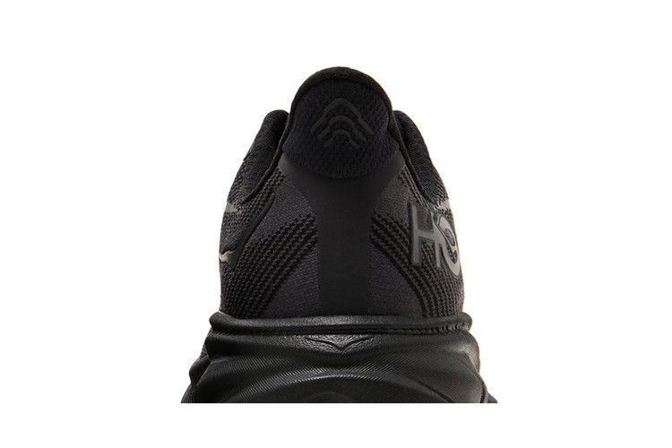 wmns-clifton-9-triple-black-1127896-bblc_06