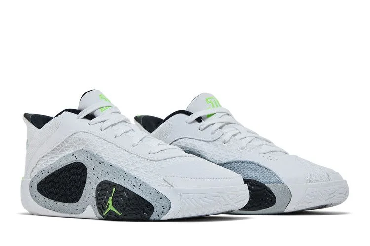 Krossovki-Air-Jordan-Tatum-2-GS-Neon-7