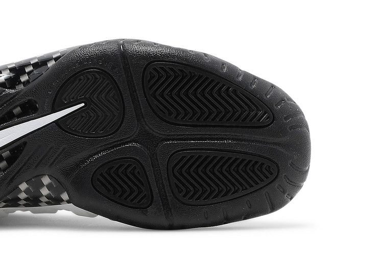 little-posite-one-gs-motorsport-dj5797-100_04