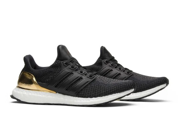 Krossovki-adidas-UltraBoost-2.0-Limited-Gold-Medal-7