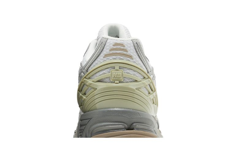 Кроссовки New Balance 1906U 'Grey Olivine'