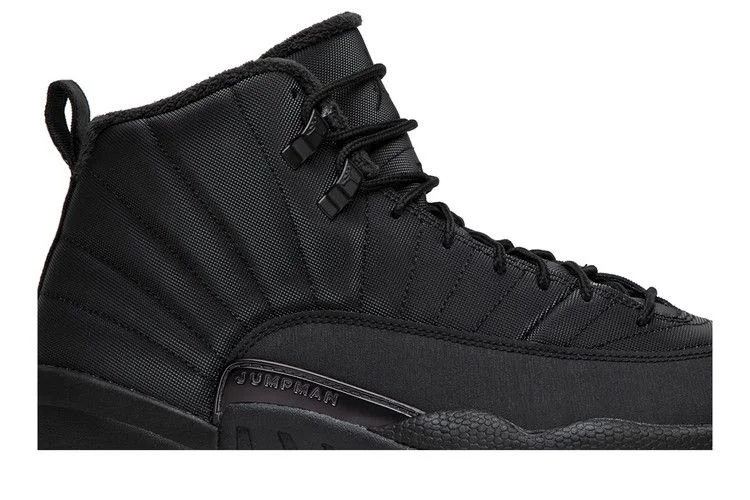 Кроссовки Air Jordan 12 Retro Winterized 'Triple Black'