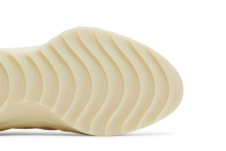 Кроссовки Fear of God Athletics x adidas Los Angeles Runner 'Pale Yellow'