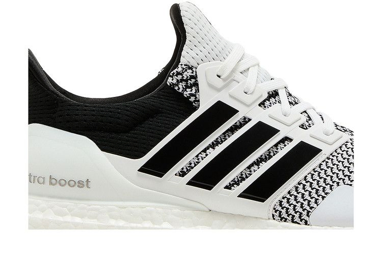 ultraboost-1-0-oreo-ih4924_01-1