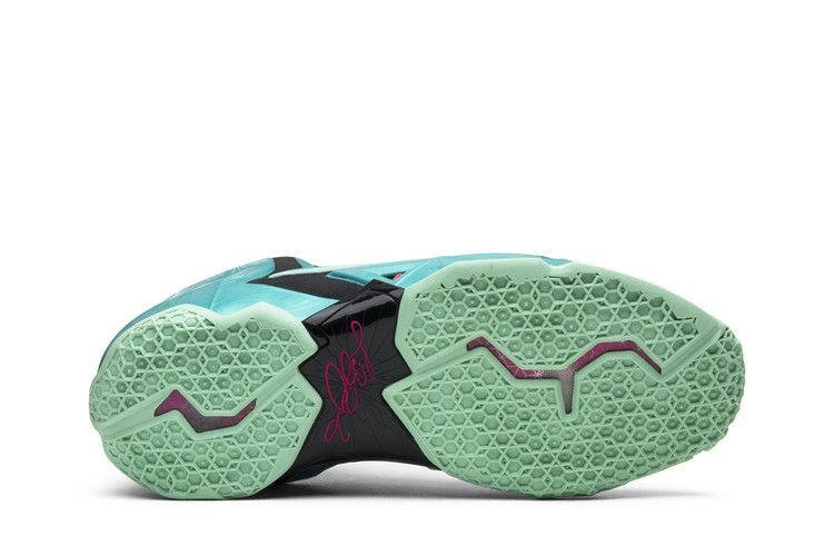 Кроссовки Nike LeBron 11 'South Beach'
