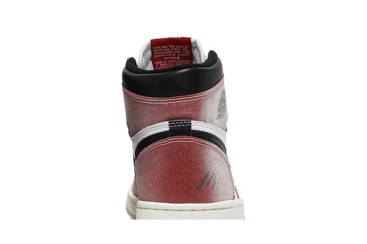 Krossovki-Trophy-Room-x-Air-Jordan-1-Retro-High-OG-SP-Chicago-6