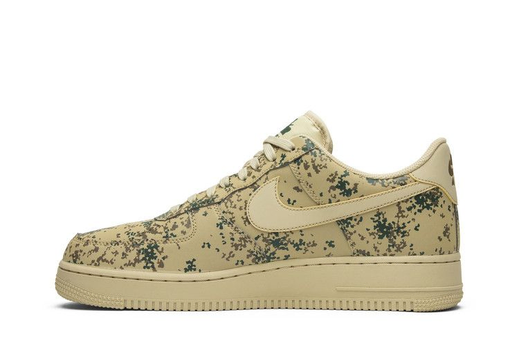 Кроссовки Nike Air Force 1 'Gold Reflective Camo'