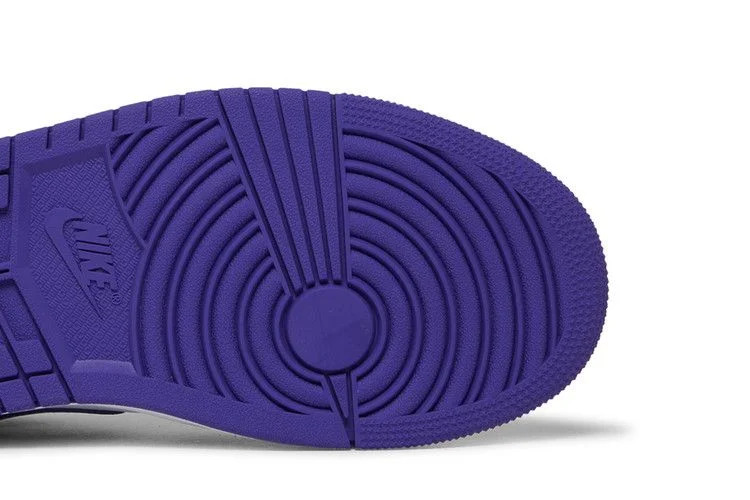 Кроссовки Wmns Air Jordan 1 Low 'Psychic Purple'