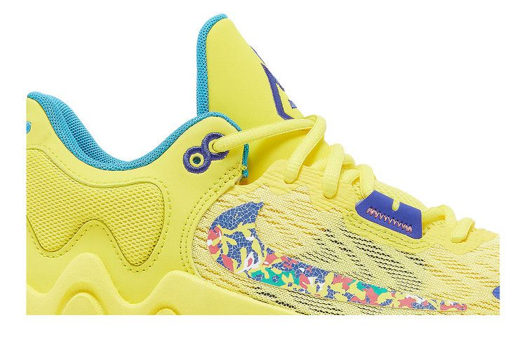 Кроссовки Nike Giannis Immortality 2 GS 'Yellow Strike Multi-Color'