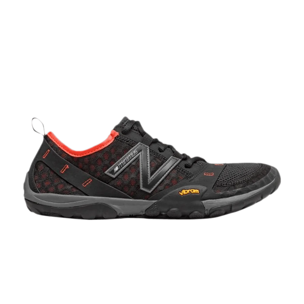 Krossovki-New-Balance-Minimus-10v1-Trail-Black-Alpha-Orange