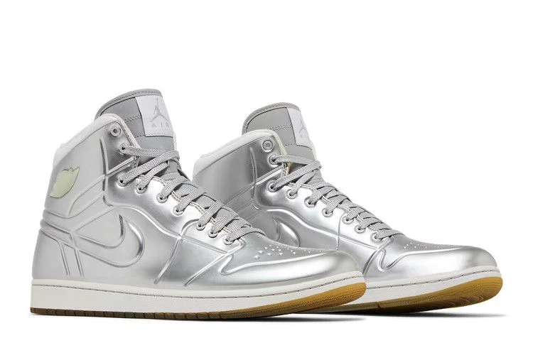 Krossovki-Air-Jordan-1-Anodized-Silver-7