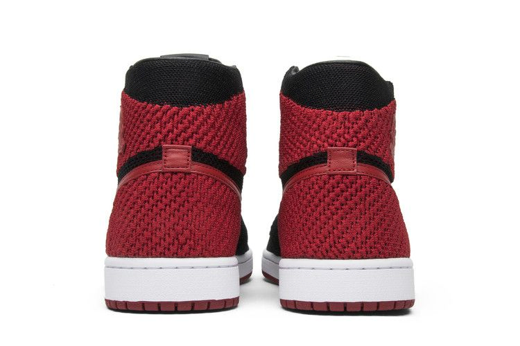 air-jordan-1-retro-high-og-flyknit-bred-919704-001_05
