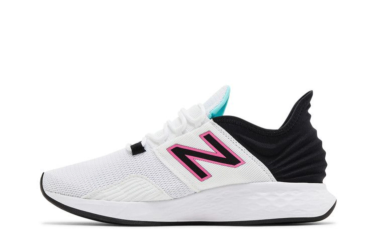 Кроссовки New Balance Wmns Fresh Foam Roav 'White Black Surf'