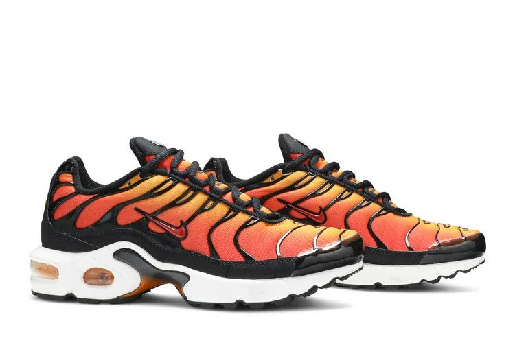 Krossovki-Nike-Air-Max-Plus-GS-Sunset-7