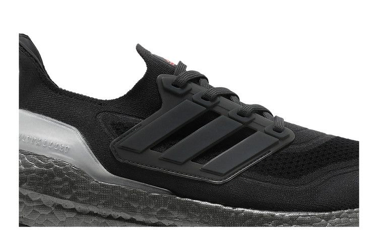 Кроссовки adidas UltraBoost 21 'Carbon Solar Red'