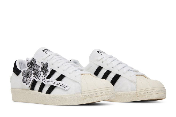 sneakersnstuff-x-superstar-80s-kinenbi-fy0642_07