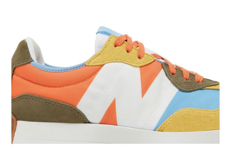 Кроссовки New Balance 327 'Wheat Field Red Clay'