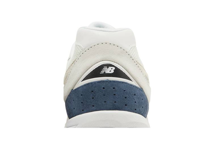 Кроссовки New Balance 2002R 'Reflection Vintage Indigo'