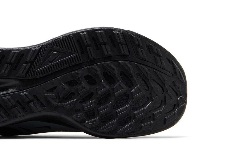 Krossovki-Nike-Wmns-Juniper-Trail-2-GORE-TEX-Black-Cool-Grey-4