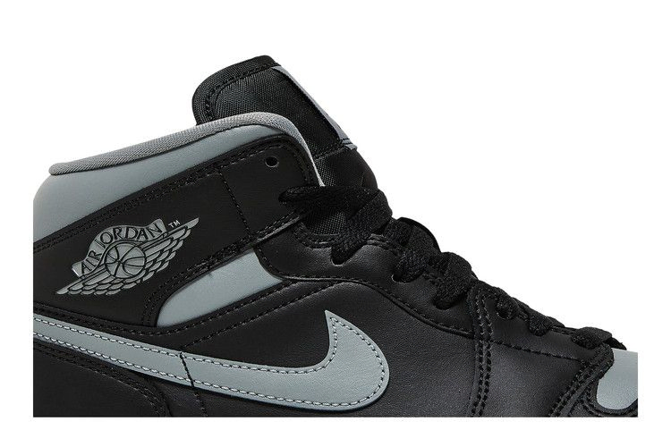 Кроссовки Wmns Air Jordan 1 Mid 'Shadow'