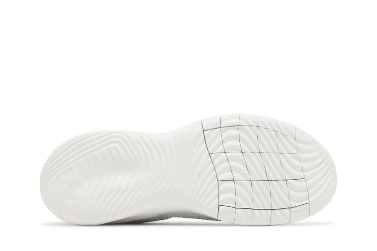 Кроссовки Nike Wmns Flex Experience Run 11 Next Nature 'Pure Platinum Light Crimson'