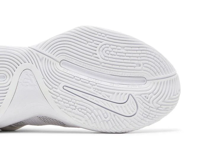 Krossovki-Nike-Giannis-Immortality-3-EP-Triple-White-4