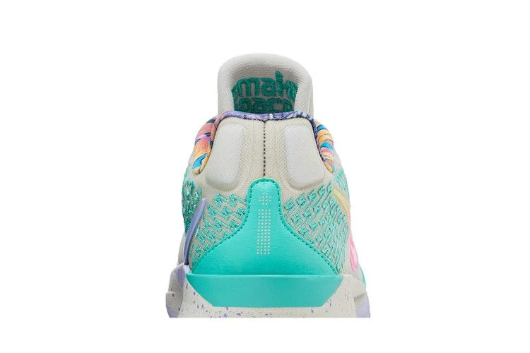 Krossovki-Titan-x-Nike-Wmns-Sabrina-2-Make-Space-6