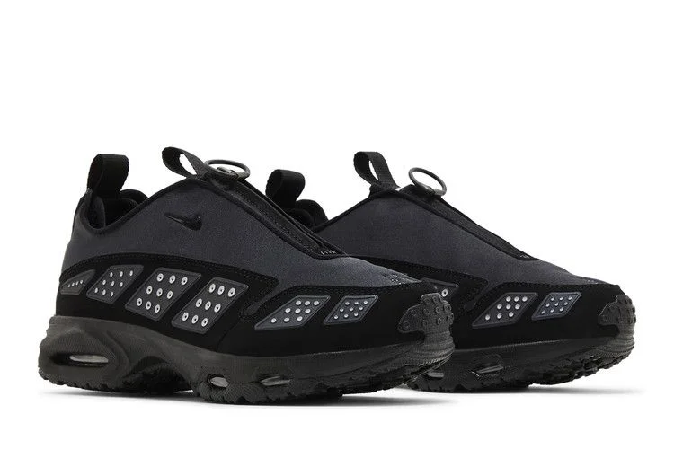 Krossovki-Nike-Wmns-Air-Sunder-Max-Black-Silver-7