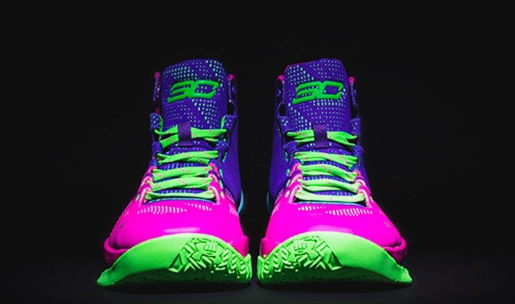curry-2-northern-lights-1259007-652_02