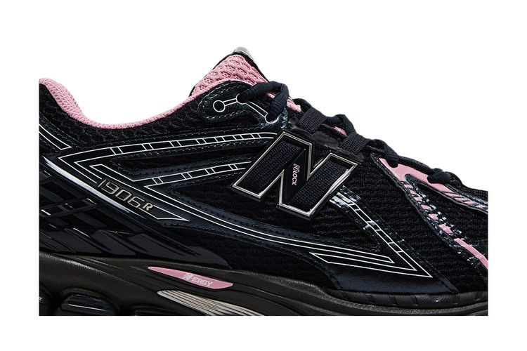 Кроссовки New Balance 1906R 'Pink Taffy'