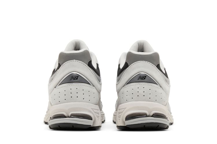 Кроссовки New Balance 2002R 'Black Grey'