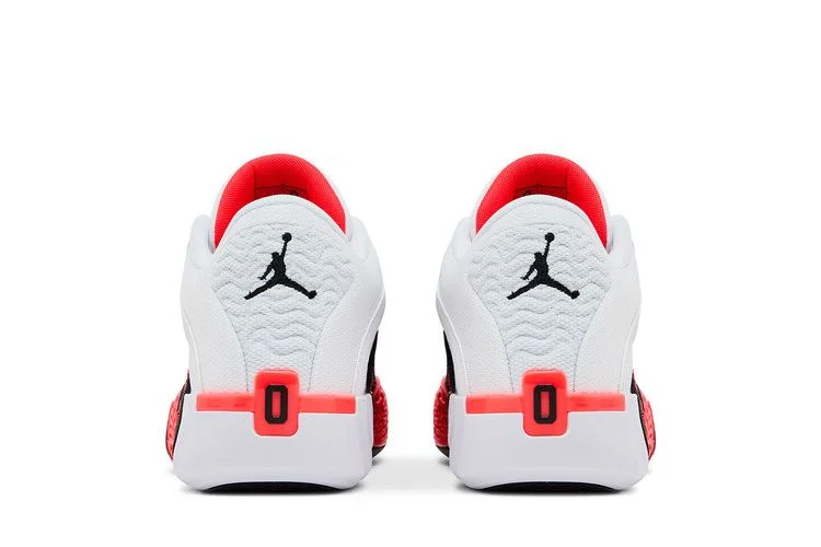 Кроссовки Air Jordan Tatum 2 'Red Cement'