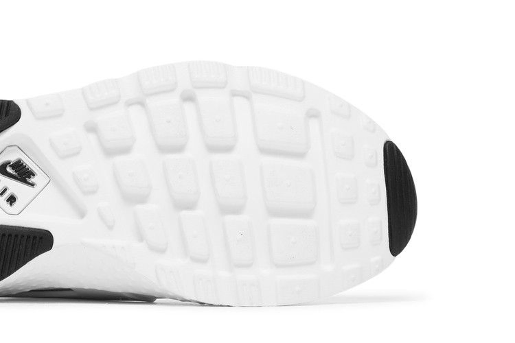 wmns-air-huarache-run-ultra-819151-102_04