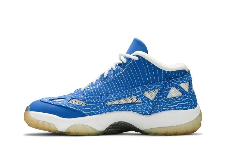 Krossovki-Air-Jordan-11-Retro-Low-IE-Argon-Blue-1