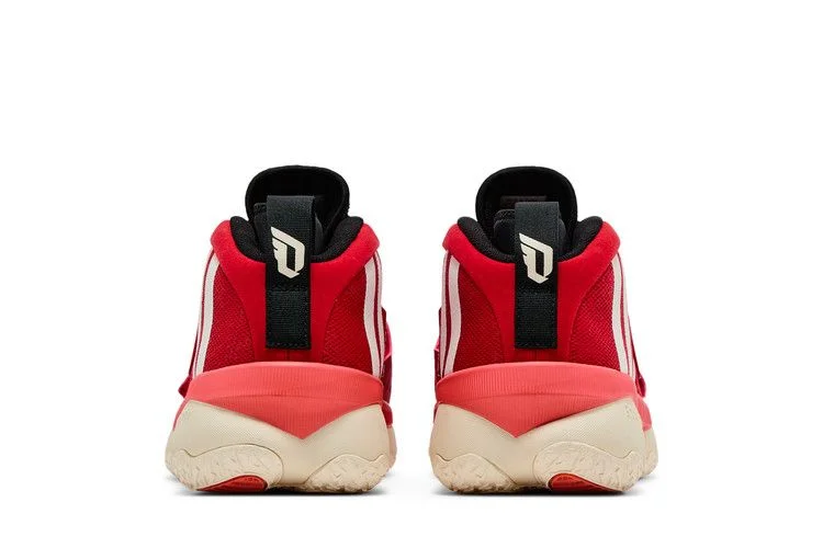 Krossovki-adidas-Dame-8-EXTPLY-Scarlet-5