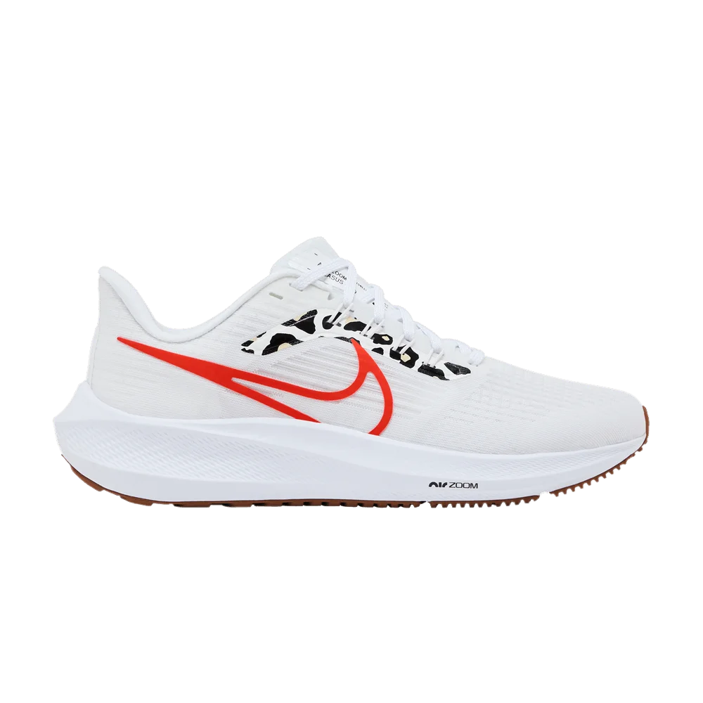 Krossovki-Nike-Wmns-Air-Zoom-Pegasus-39-White-Leopard