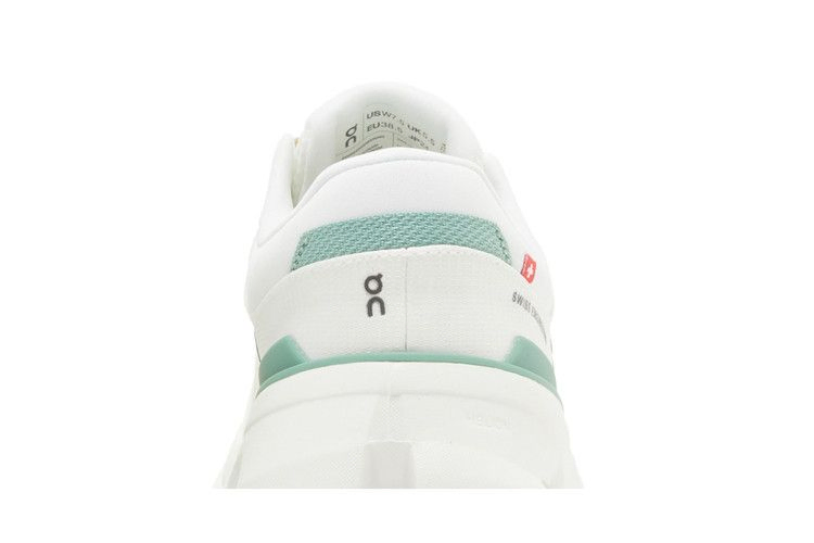 Кроссовки ON Wmns Cloudrunner 2 'Undyed Green'