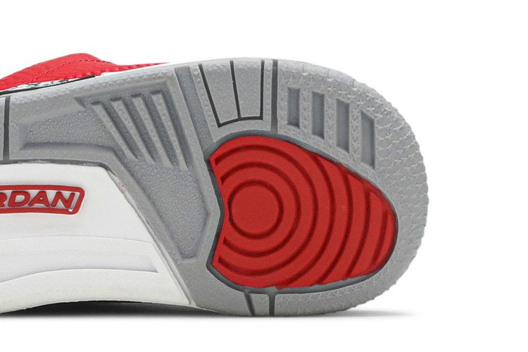 Кроссовки Air Jordan 3 Retro SE TD 'Unite'