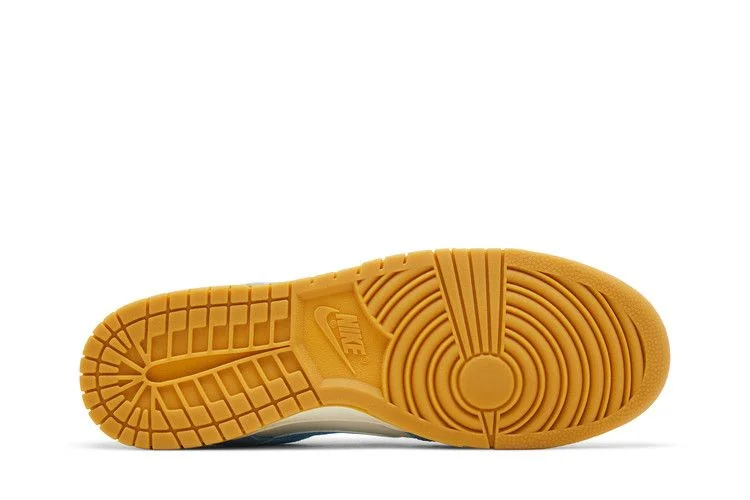 Krossovki-Nike-Dunk-Low-SE-Baltic-Blue-Gum-3